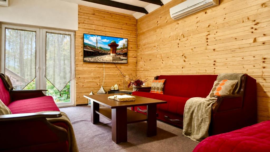 Drveni enterijer smještaja u resortu